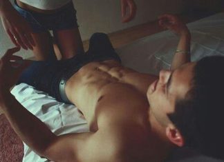 10 Men on What a Blow Job Feels Like